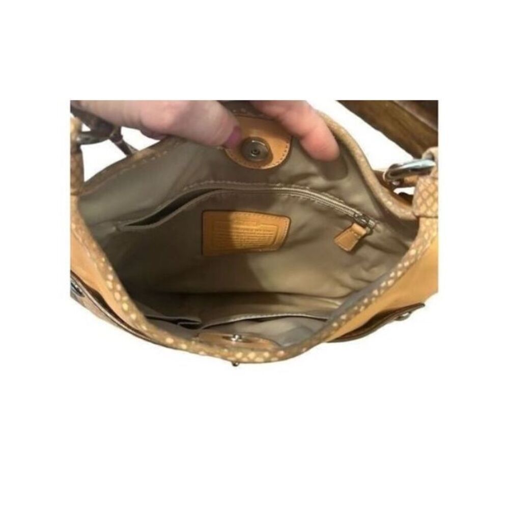Coach Penelope Crossbody - Picture 5 of 8